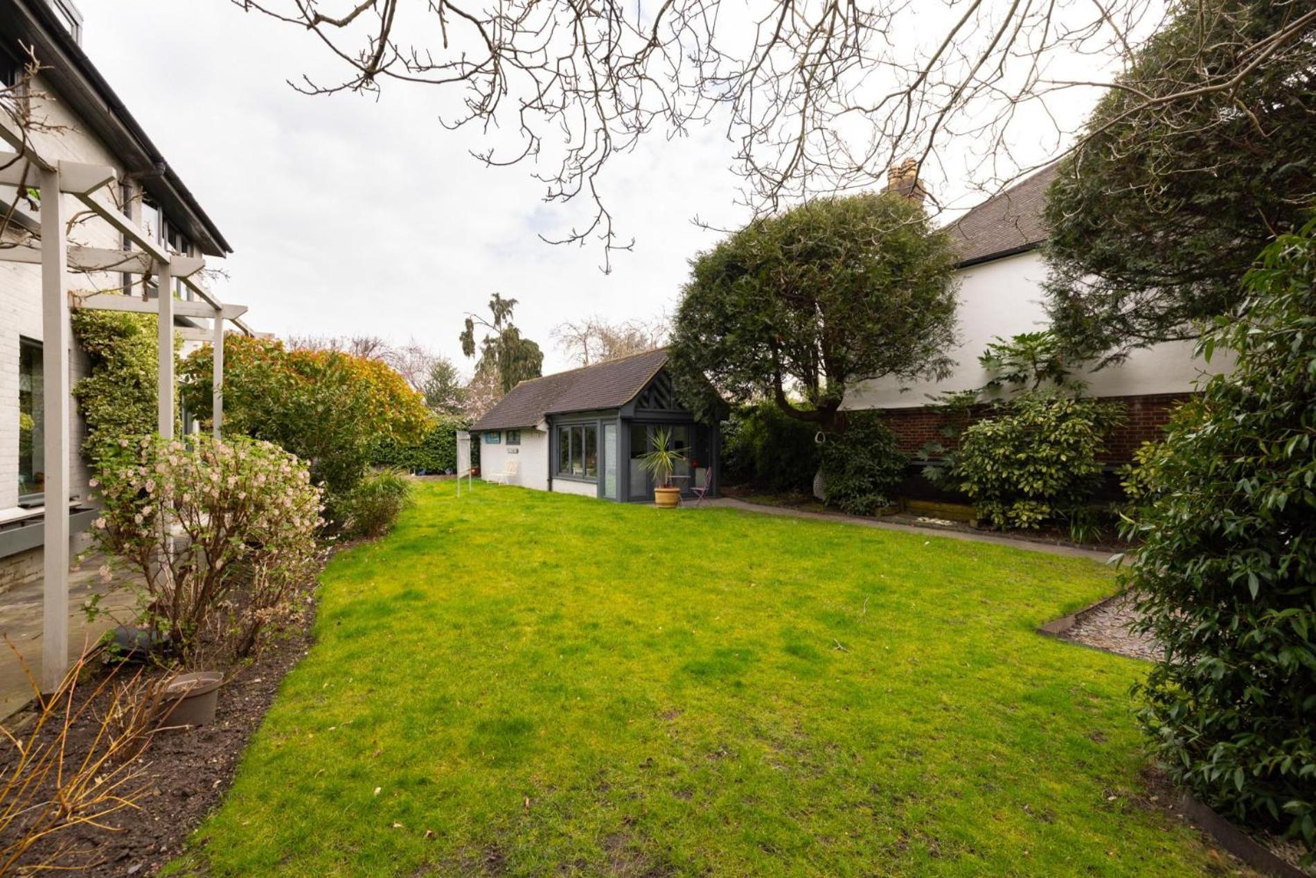 The Garden Poem, 1 Bedroom Near Wimbledon Appartamento